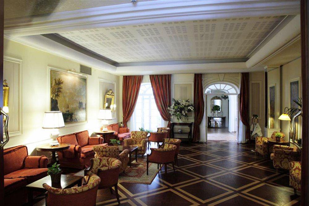 Palazzo Alabardieri Неаполь Экстерьер фото